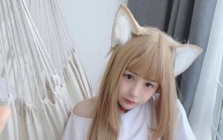 《猫娘》：樱井宁宁小姐姐的萌萌冒险！