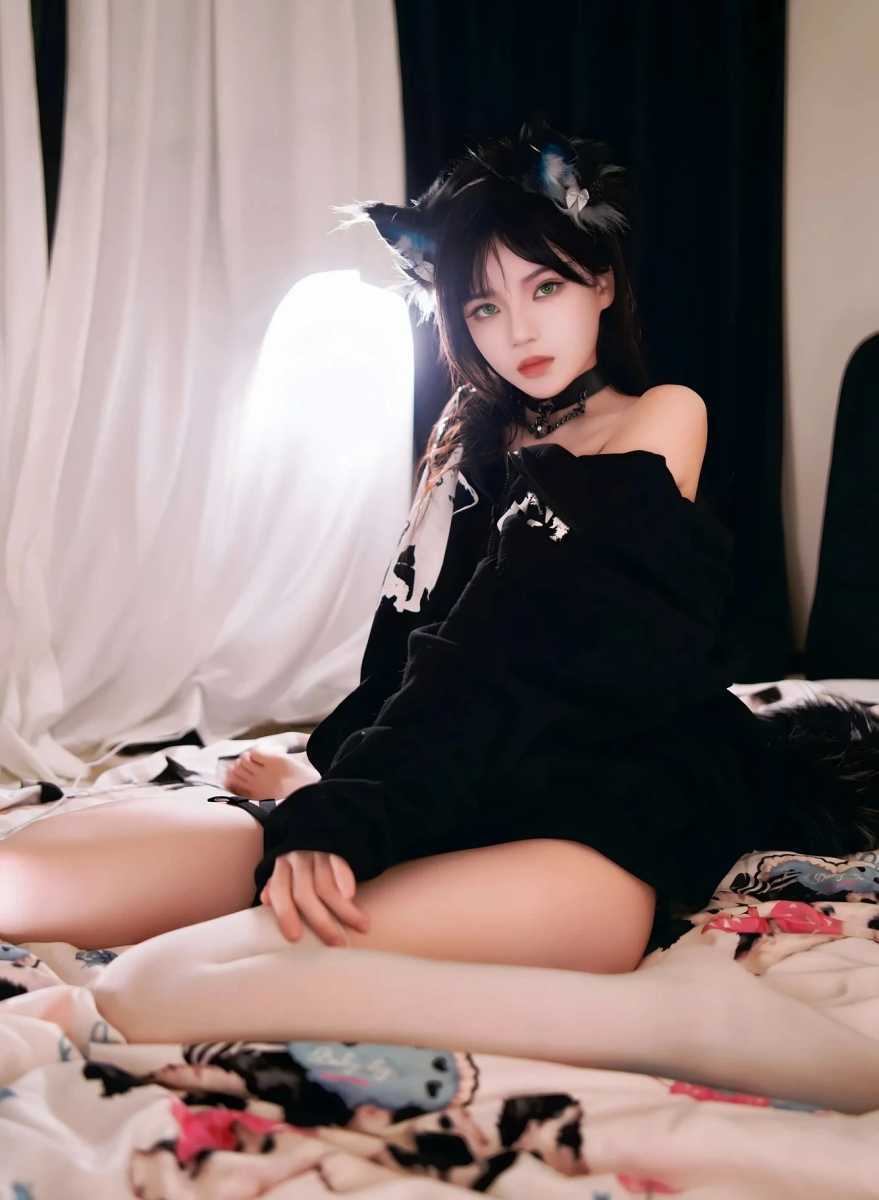 这种缅因猫谁顶得住?桜桃喵新作《缅因猫猫》赏析:这眼神真的有毒! 第3张 这种缅因猫谁顶得住?桜桃喵新作《缅因猫猫》赏析:这眼神真的有毒! 第3张